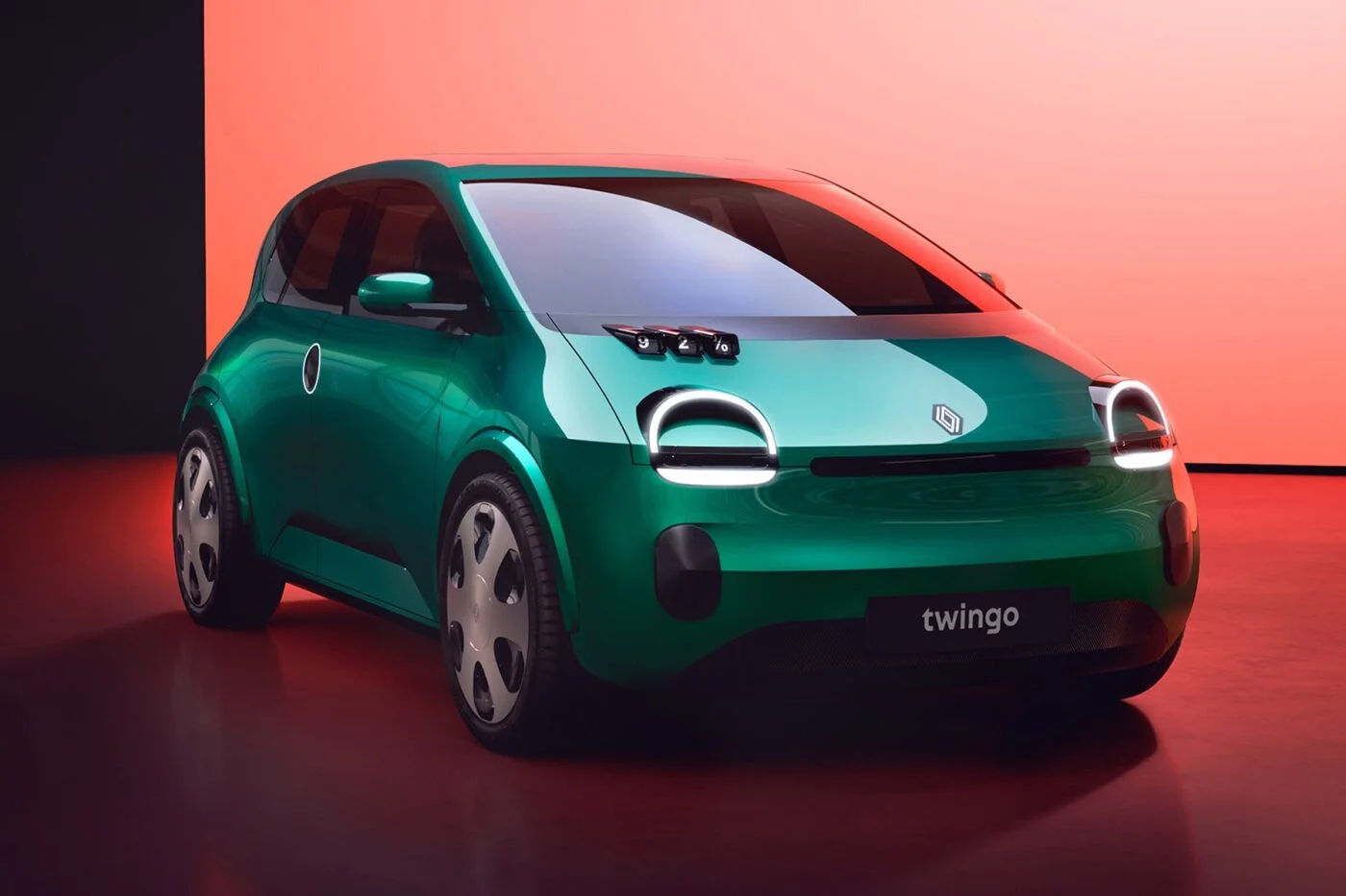 Renault একটি নতুন Twingo ইলেকট্রিক মডেল তৈরি করা শুরু করেছে